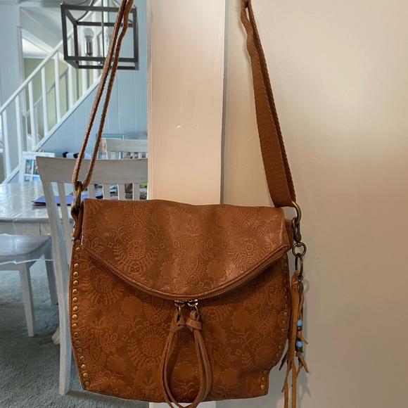 The Sak Women’s Silverlake Leather Tobacco Floral Embossed Crossbody Bag - Picture 2 of 9